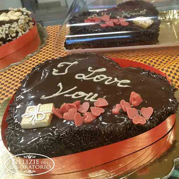 A San Valentino Regala Una Torta Artigianale Personalizzata 1