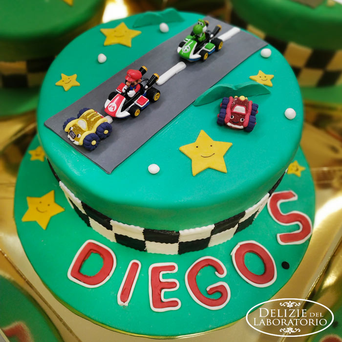 Idee di torte artigianali di compleanno per bambini a Milano - Torta di Super Mario