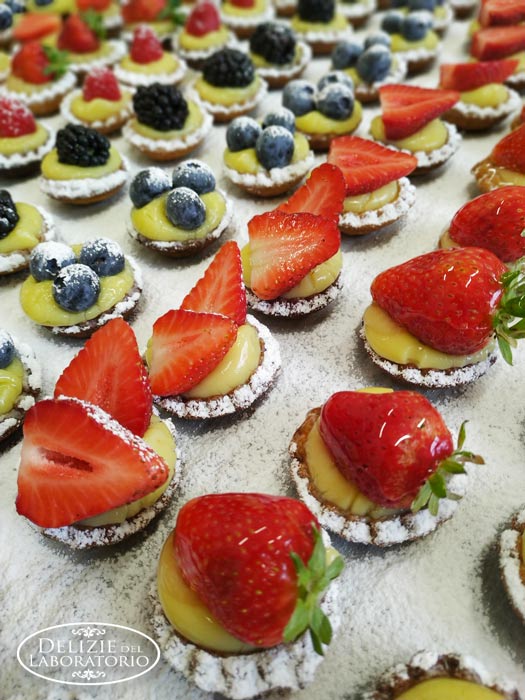 Tartellette Pasta Frolla Frutta Pero Milano 01