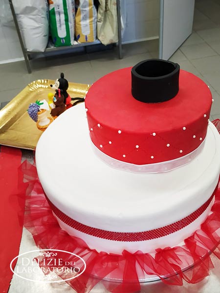 Torta Personalizzata Con Cake Design Festa Di Laurea Milano