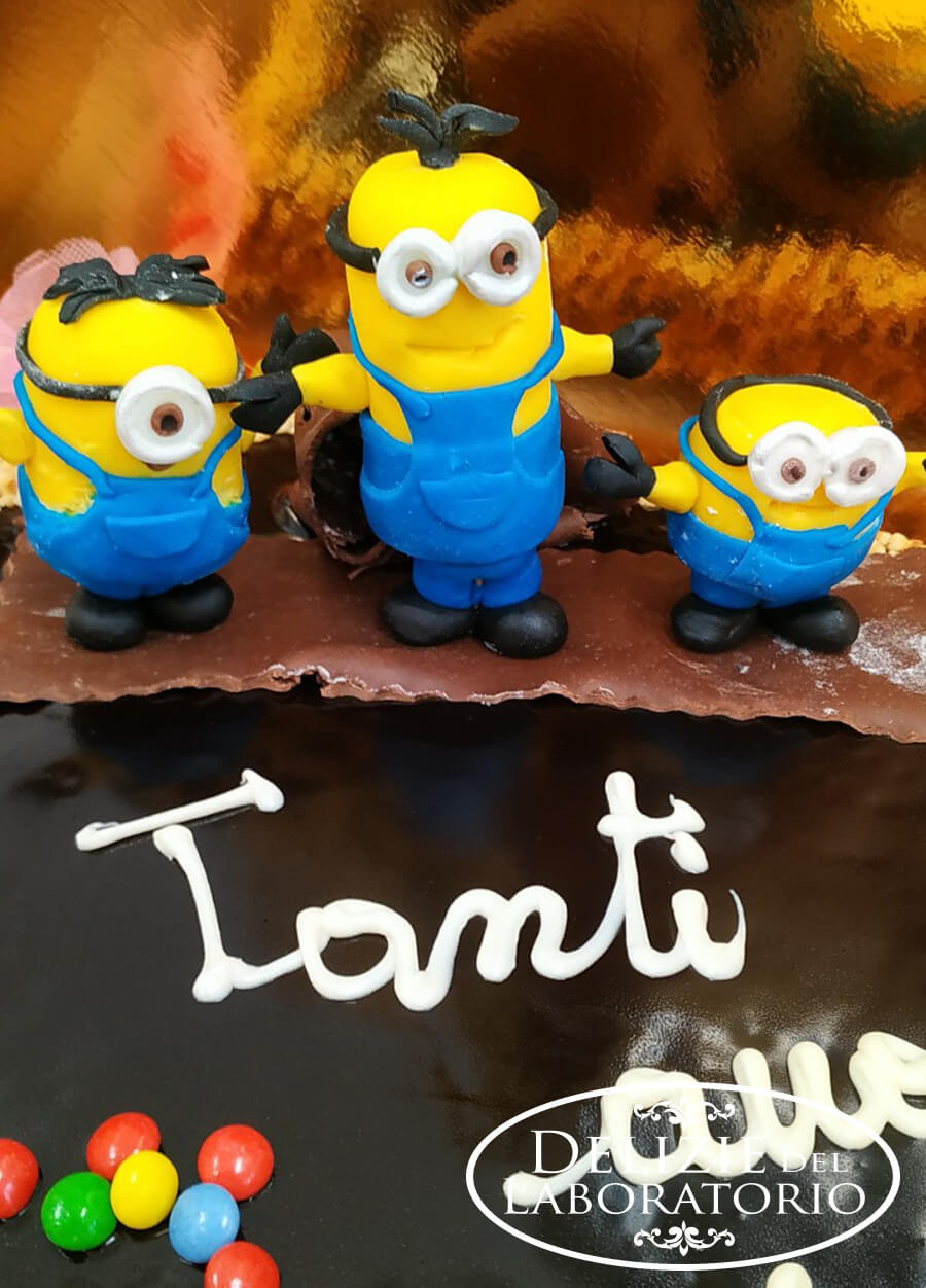 Torta Di Compleanno Minions Milano Auguri A Maila 02