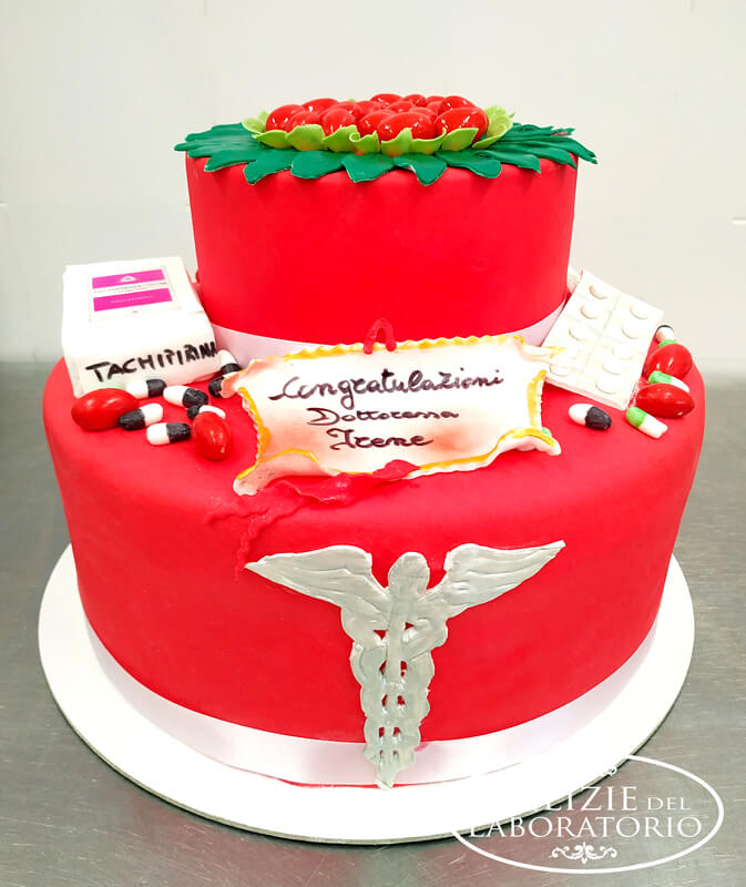 Torta Per Laurea Milano Auguri Alla Dottoressa Irene 01