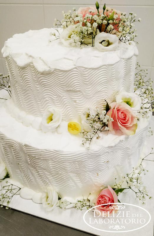 Torte Nuziali Con Fiori Gallery 01