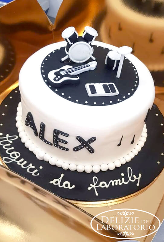 Torte Personalizzate Milano Le Tue Passioni In Pasta Di Zucchero 03