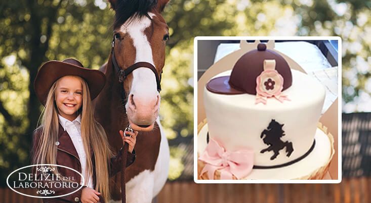Cake Design Milano - Bambina sorridente con cavallo e foto della torta a tema equitazione